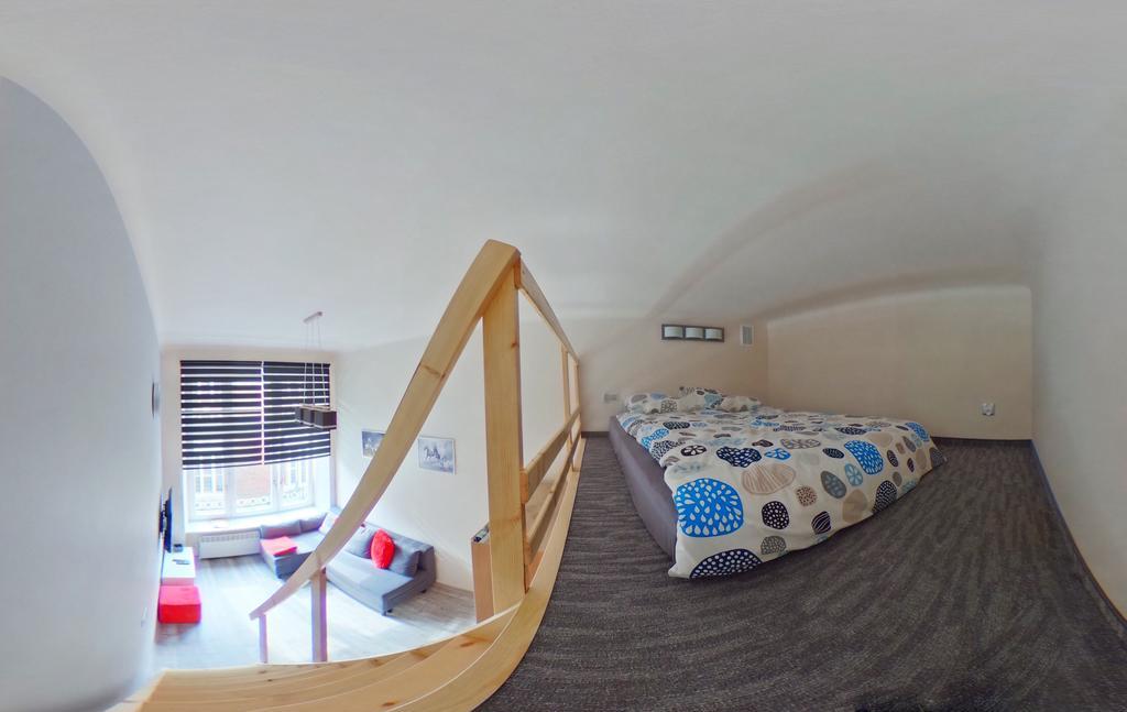 Apartment Split Level